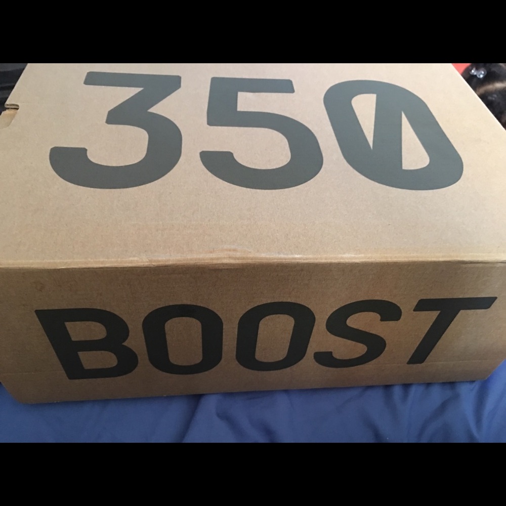 Brand new yeezy boost 350 %100 REAL
